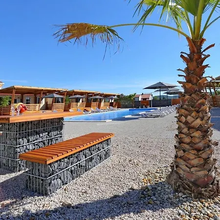 Poolside Mobile * Turanj